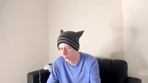 Snapshot of millerjdm chatting on 6, 5, 2026 SlimnHungOH online show from 6, 5, 2026