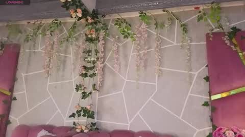 milleyjones_ online show from 24, 11, 2025