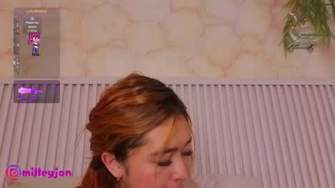 Snapshot of milleyjones_ chatting on 10, 4, 2026 milleyjones_ online show from 10, 4, 2026