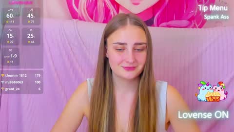 Snapshot of millibrooks chatting on 7, 1, 2025 Milly online show from 7, 1, 2025