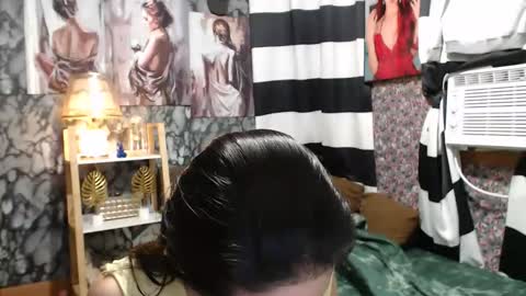 Im Milliedont forget to follow me online show from 14, 9, 2025