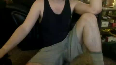 Snapshot of millionsmcgee chatting on 8, 2, 2025 Millions online show from 8, 2, 2025