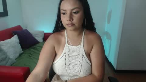 Snapshot of milly_1_ chatting on 8, 4, 2026 milly_1_ online show from 8, 4, 2026