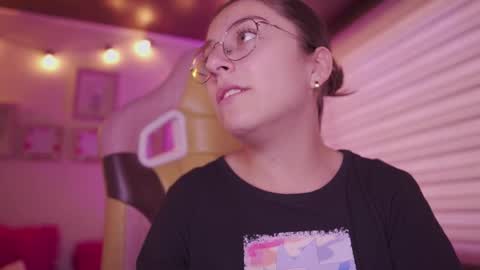 Snapshot of milly_kenner chatting on 9, 2, 2026 MILLY online show from 9, 2, 2026