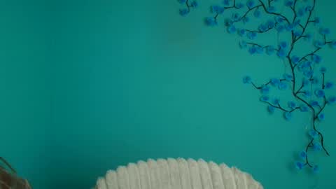 Milly online show from 2, 4, 2026