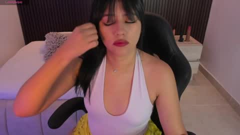 Snapshot of millyevans1 chatting on 11, 4, 2026 millyevans1 online show from 11, 4, 2026