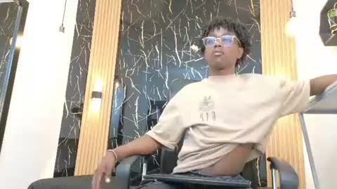   MILO  online show from 15, 7, 2026