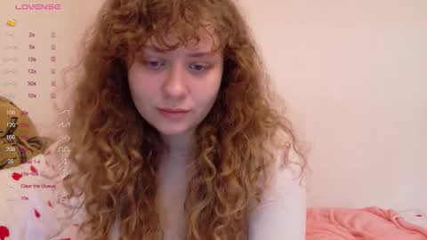 Snapshot of milounee chatting on 7, 3, 2026 milounee online show from 7, 3, 2026