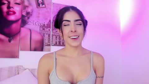 Snapshot of milu_cooper chatting on 7, 4, 2026 milu modelo independiente .onlyfans kmila model online show from 7, 4, 2026