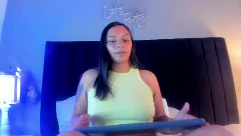 Snapshot of milu_dh chatting on 15, 7, 2026 milu_dh online show from 15, 7, 2026