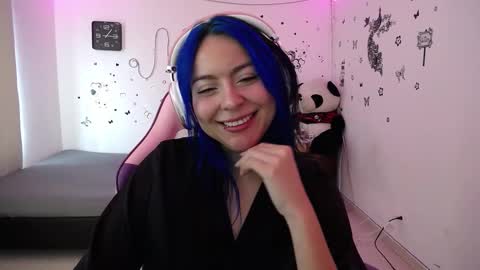 Snapshot of milusolers chatting on 28, 11, 2025 Milusolers online show from 28, 11, 2025