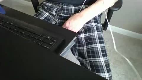 milwaukeebadger24 online show from 14, 2, 2025