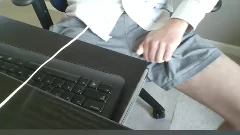 milwaukeebadger24 online show from 12, 9, 2025