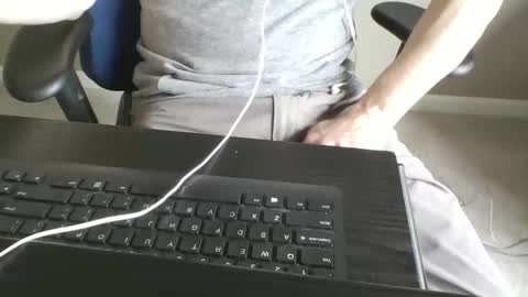 Snapshot of milwaukeebadger24 chatting on 3, 5, 2026 milwaukeebadger24 online show from 3, 5, 2026
