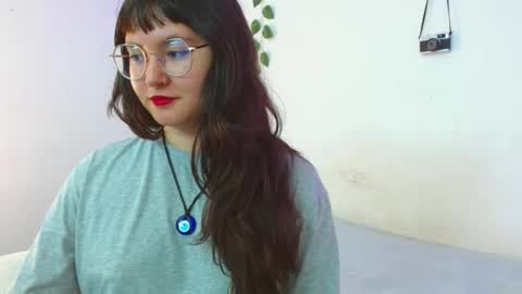 Snapshot of mily_baker chatting on 26, 2, 2025 mily_baker online show from 26, 2, 2025