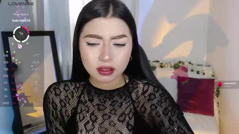 Snapshot of mily_thomson_b chatting on 12, 4, 2026 Mily online show from 12, 4, 2026