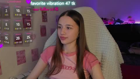 Snapshot of milyamess chatting on 4, 4, 2026 Emily online show from 4, 4, 2026