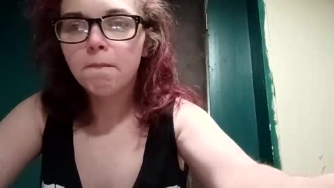 Snapshot of mimi142 chatting on 7, 4, 2026 mimi142 online show from 7, 4, 2026