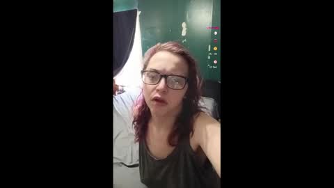 Snapshot of mimi142 chatting on 14, 4, 2026 mimi142 online show from 14, 4, 2026