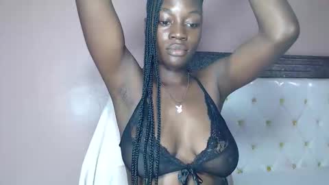 Snapshot of mimiebony chatting on 25, 3, 2026 mimiebony online show from 25, 3, 2026