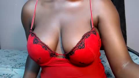 Snapshot of mimiebony chatting on 24, 7, 2026 mimiebony online show from 24, 7, 2026