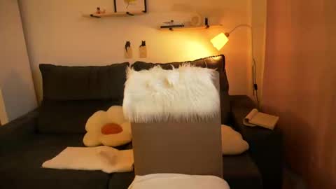 Mimi online show from 7, 11, 2025