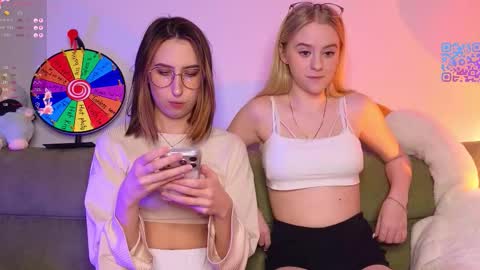 Snapshot of mimipaws chatting on 16, 2, 2026 MilaBlack and StacyBlonde Today unboxing Lovens OMG online show from 16, 2, 2026