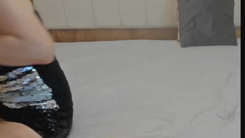 Snapshot of mimixo99 chatting on 30, 10, 2025 mimixo99 online show from 30, 10, 2025