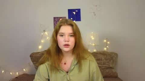 hi Im Mina  online show from 12, 4, 2026