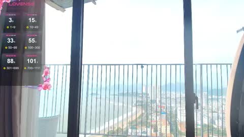 Snapshot of mina_moons chatting on 11, 11, 2025 Mina online show from 11, 11, 2025