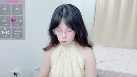 Snapshot of minaaaa69879 chatting on 25, 6, 2026 Na online show from 25, 6, 2026
