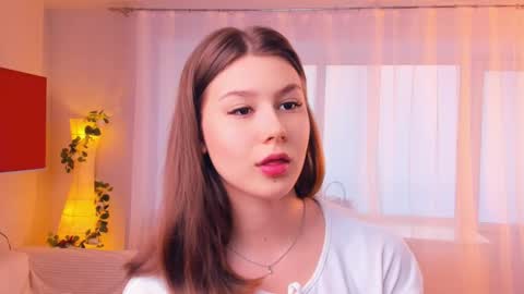 Mindi online show from 19, 10, 2025