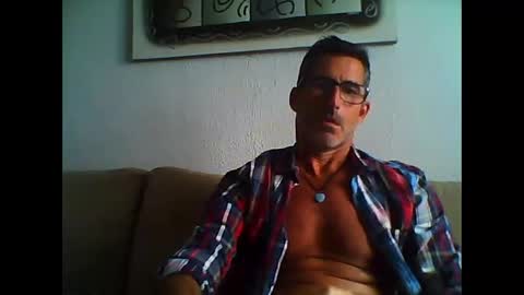 Snapshot of mindthestep chatting on 5, 10, 2025 MIND online show from 5, 10, 2025