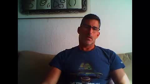 Snapshot of mindthestep chatting on 6, 4, 2026 MIND online show from 6, 4, 2026