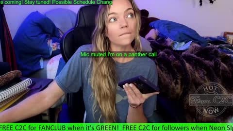 Snapshot of mindymars chatting on 2, 12, 2024 Mindy Mars online show from 2, 12, 2024