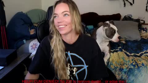 Snapshot of mindymars chatting on 20, 1, 2025 Mindy Mars online show from 20, 1, 2025