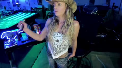 Snapshot of mindymars chatting on 31, 1, 2025 Mindy Mars online show from 31, 1, 2025