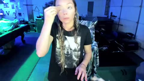 Snapshot of mindymars chatting on 17, 2, 2025 Mindy Mars online show from 17, 2, 2025