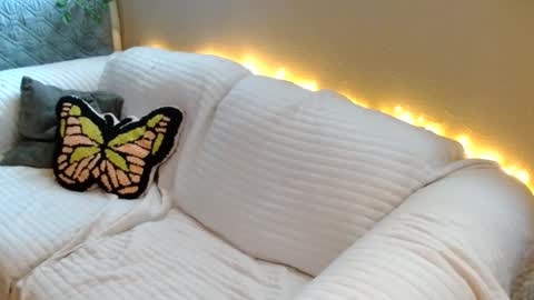 Mindy online show from 25, 2, 2026