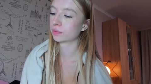 Amelia online show from 4, 10, 2025