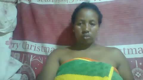 Snapshot of minie4tina chatting on 17, 12, 2024 Minie4Tina online show from 17, 12, 2024