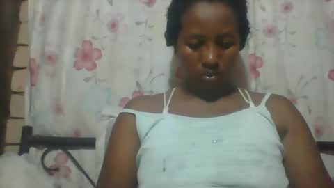 Snapshot of minie4tina chatting on 20, 12, 2024 Minie4Tina online show from 20, 12, 2024