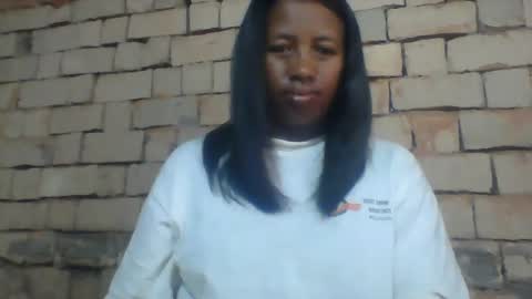 Snapshot of minie4tina chatting on 4, 1, 2025 Minie4Tina online show from 4, 1, 2025