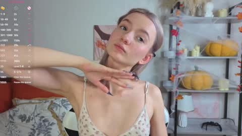 Snapshot of minnietammy chatting on 22, 11, 2025 Mary is here 3 My favorite patterns 77143222321Try my private online show from 22, 11, 2025