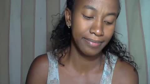 minouch211907 online show from 17, 2, 2025