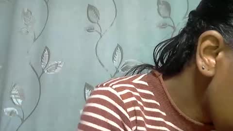 minouch211907 online show from 27, 3, 2026