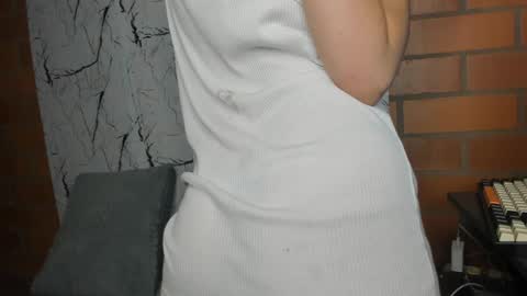 Snapshot of minty151 chatting on 29, 3, 2026 minty151 online show from 29, 3, 2026