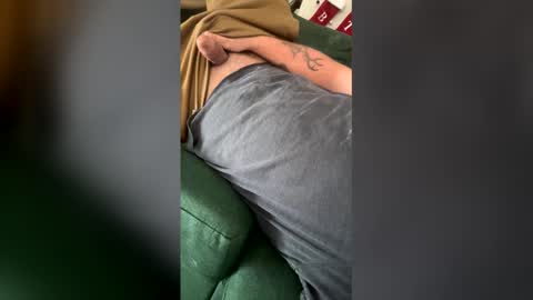 minty658512 online show from 18, 12, 2025