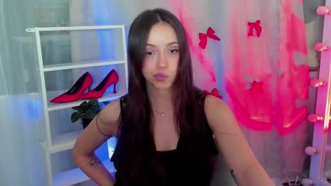 Snapshot of mipsymipson chatting on 7, 1, 2025 NEXT STREAM NOVEMBER  27282930 online show from 7, 1, 2025