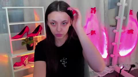 Snapshot of mipsymipson chatting on 13, 1, 2025 NEXT STREAM NOVEMBER  27282930 online show from 13, 1, 2025